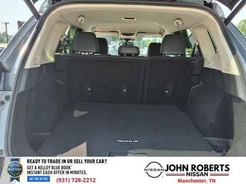 Certified 2025 Nissan Rogue SL FWD image 26