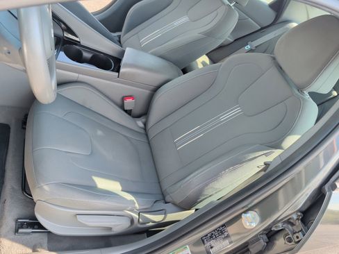 Certified 2024 Hyundai Elantra SEL w/ Convenience Package FWD image 30