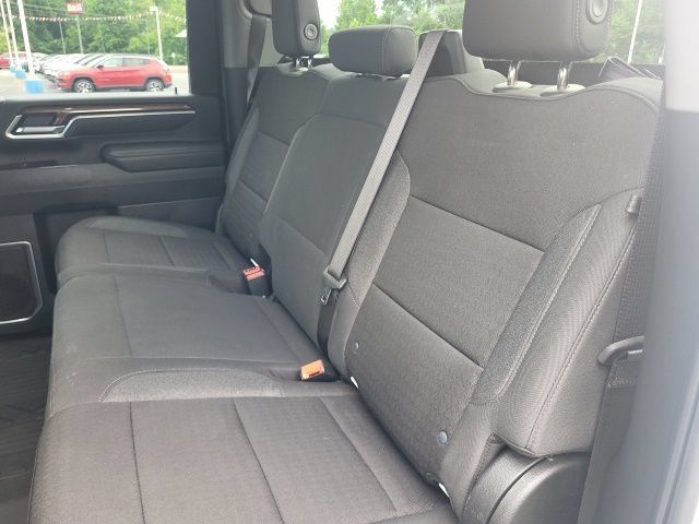 Used 2025 Chevrolet Silverado 2500 LT AWD/4WD image 23