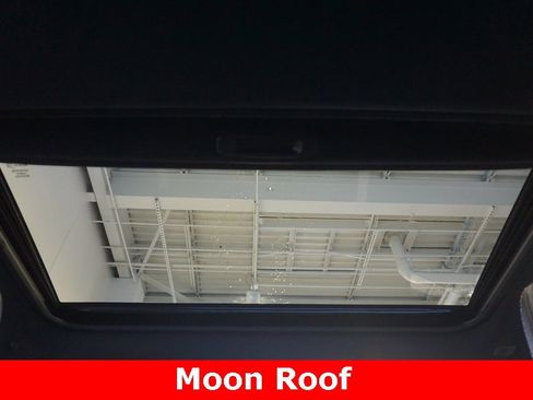 New 2026 Toyota Camry SE image 9