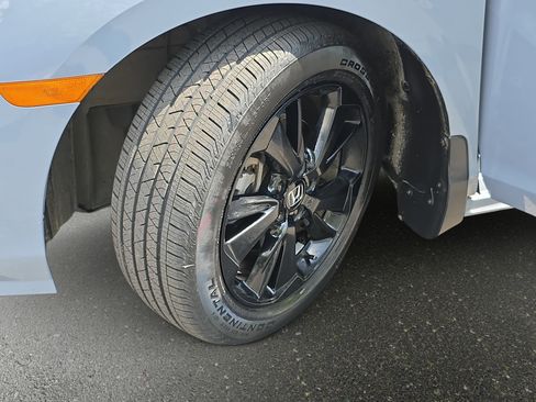 Used 2024 Honda Odyssey Sport image 31