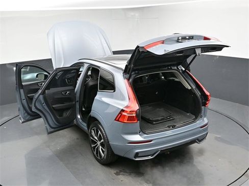 Used 2023 Volvo XC60 B5 Ultimate w/ Climate Package image 52