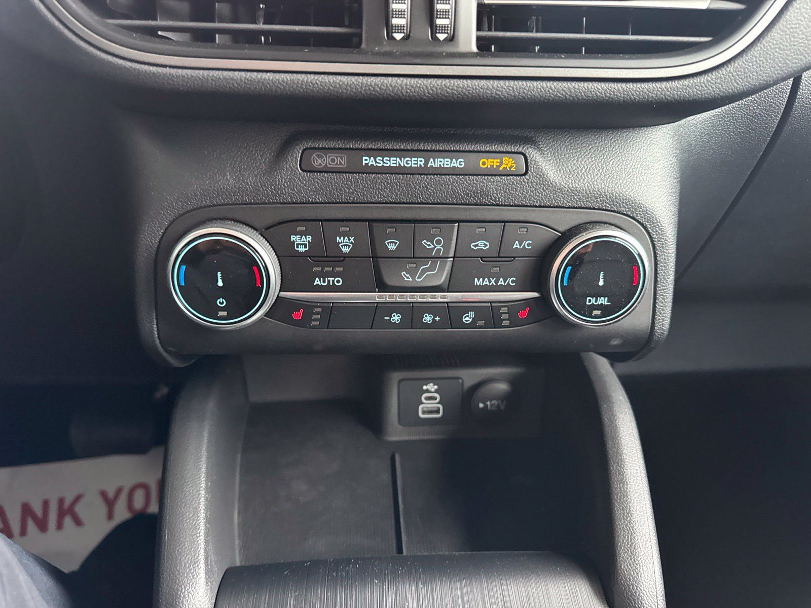 Certified 2024 Ford Escape Active AWD/4WD image 33