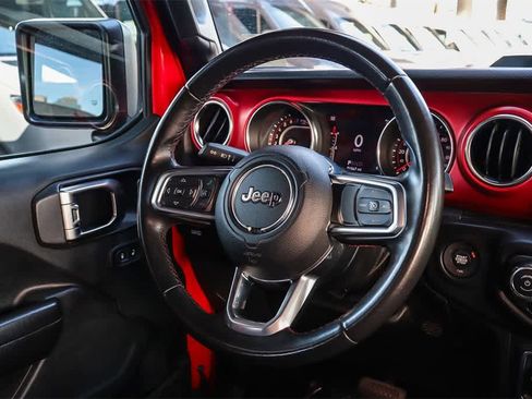 Used 2020 Jeep Gladiator Rubicon image 16