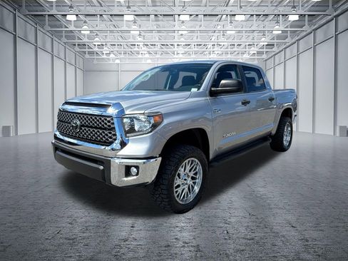 Used 2020 Toyota Tundra SR5 image 3