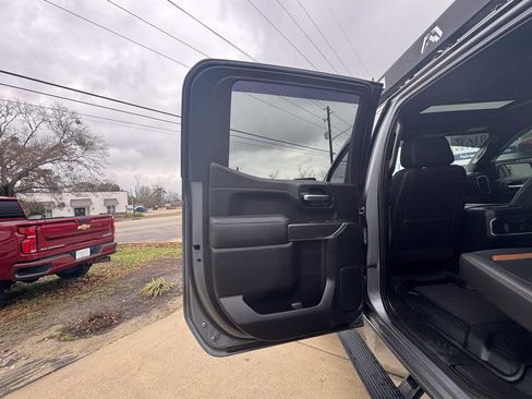 Used 2021 GMC Sierra 1500 AT4 w/ AT4 Premium Package image 39