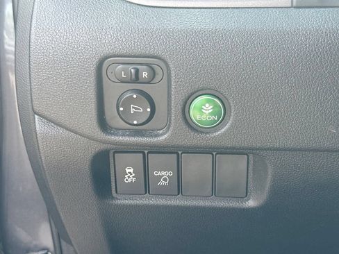 Used 2017 Honda Ridgeline RTL image 19
