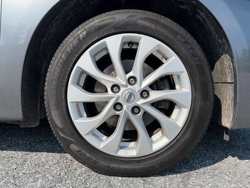 Used 2019 Nissan Sentra SV FWD image 28