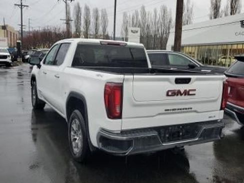 Certified 2024 GMC Sierra 1500 SLT image 5