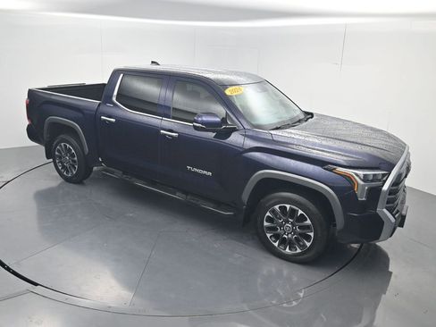 Used 2024 Toyota Tundra Limited AWD/4WD image 60