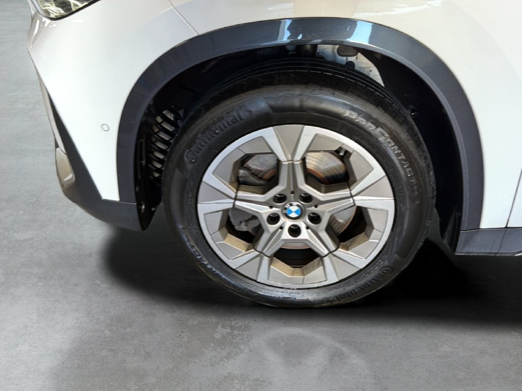 Used 2025 BMW X1 xDrive28i AWD/4WD image 51