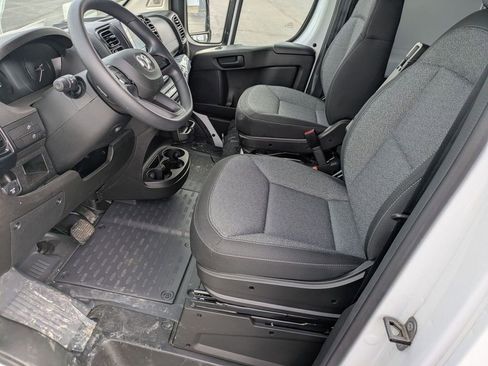 Used 2024 RAM ProMaster 2500 FWD image 16