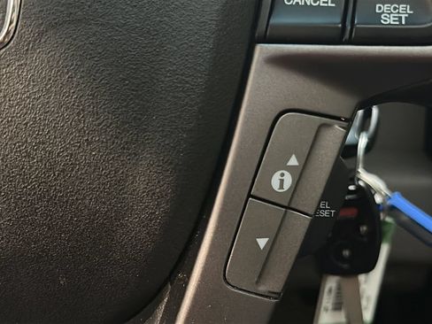 Used 2013 Honda Pilot Touring image 37