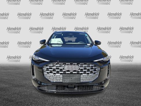 Used 2025 Audi Q5 Premium AWD/4WD image 3