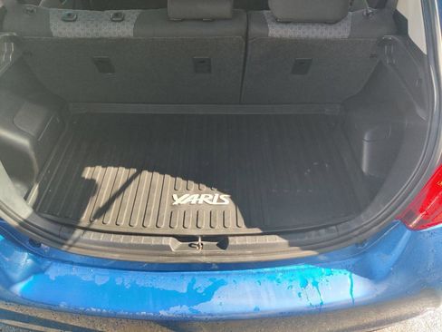 Used 2015 Toyota Yaris LE image 14