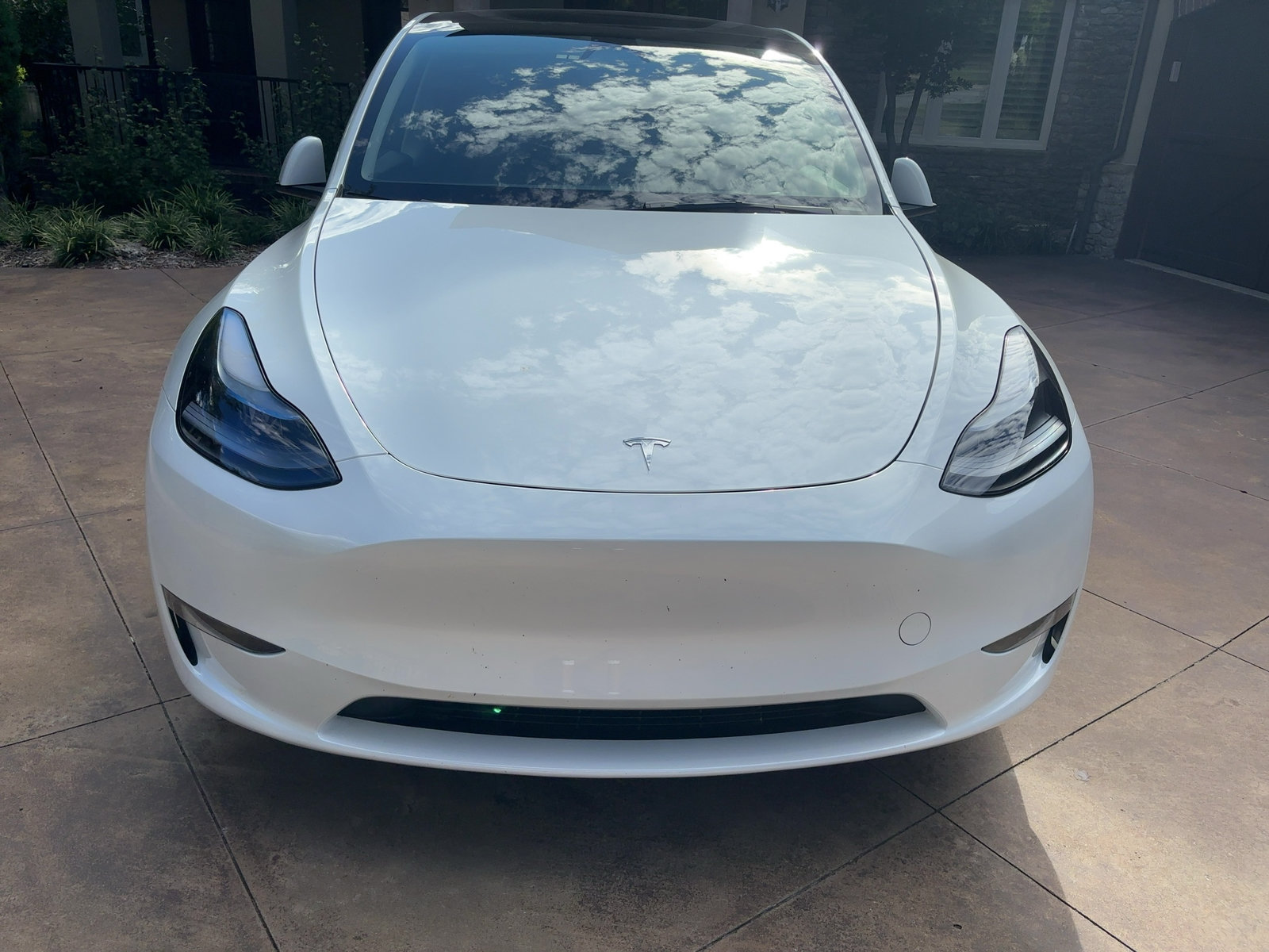 Used 2025 Tesla Model Y Long Range RWD image 6