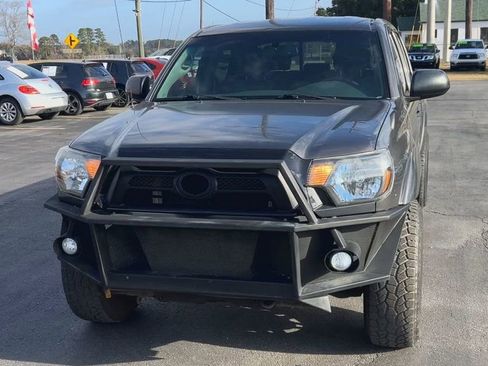 Used 2012 Toyota Tacoma PreRunner image 3