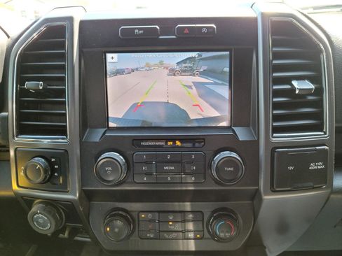 Used 2019 Ford F150 XLT w/ Equipment Group 302A Luxury AWD/4WD image 8