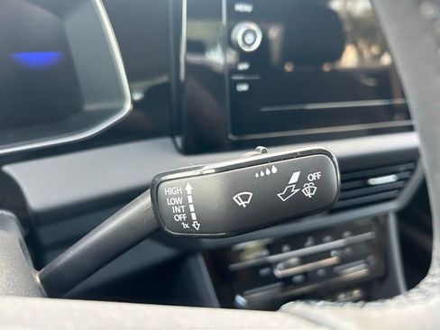 Used 2025 Volkswagen Jetta S image 18