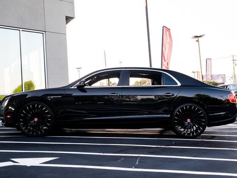 Used 2015 Bentley Flying Spur V8 AWD/4WD image 16