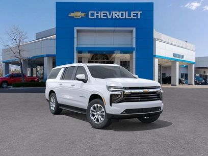 New 2026 Chevrolet Suburban LT w/ Comfort Package