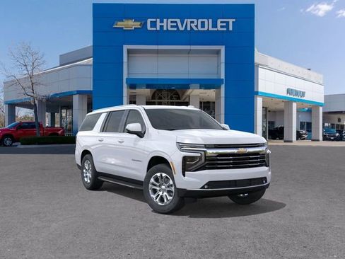 New 2026 Chevrolet Suburban LT w/ Comfort Package image 1