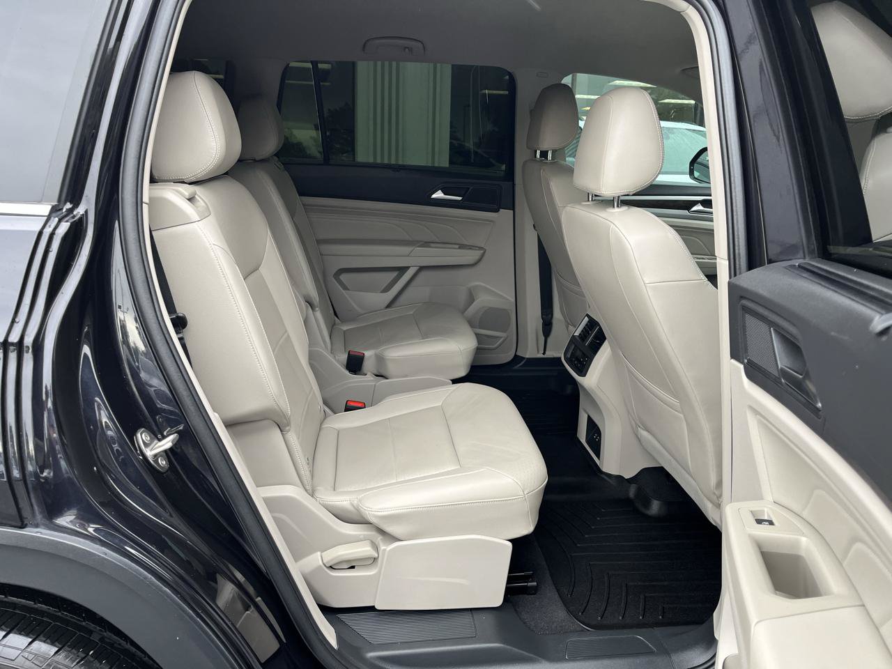 Used 2023 Volkswagen Atlas SE AWD/4WD image 22