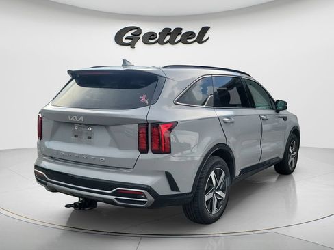 Used 2022 Kia Sorento EX FWD image 9