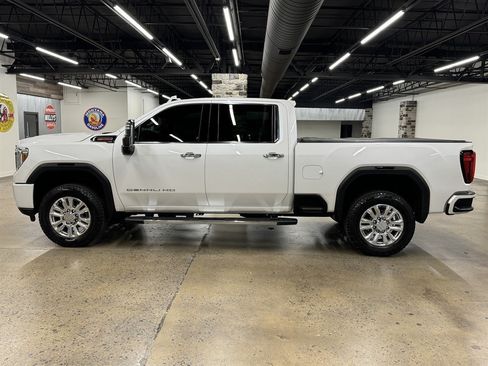 Used 2020 GMC Sierra 2500 Denali w/ Denali Ultimate Package AWD/4WD image 4