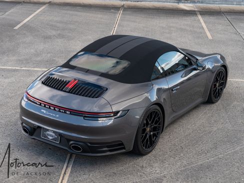 Used 2022 Porsche 911 Carrera S image 36