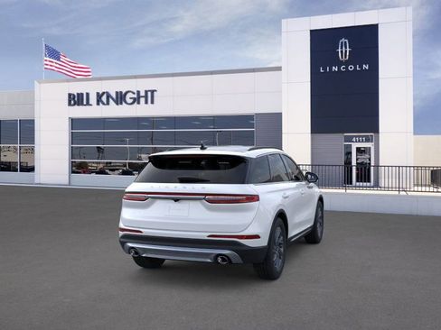 New 2026 Lincoln Corsair Premiere image 8