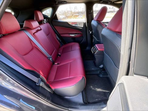 Used 2022 Lexus NX 250 AWD image 19