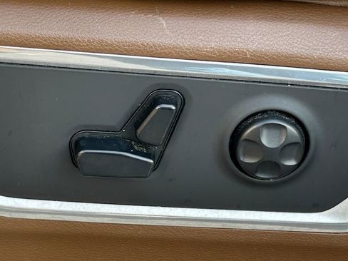 Used 2019 RAM 1500 Laramie image 28