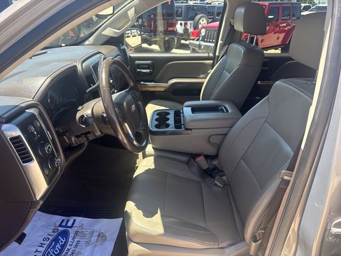 Used 2017 Chevrolet Silverado 1500 LTZ AWD/4WD image 11
