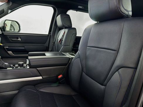 New 2026 Toyota Sequoia Platinum AWD/4WD image 32