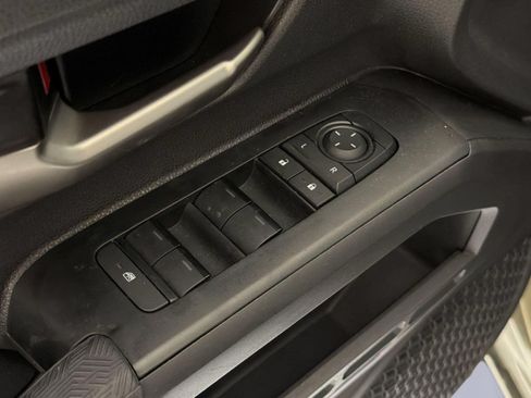 Used 2025 Toyota Tacoma TRD Sport RWD image 25