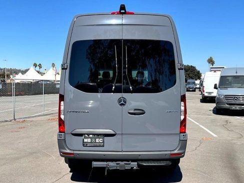 New 2024 Mercedes-Benz Sprinter 144 Cargo image 20