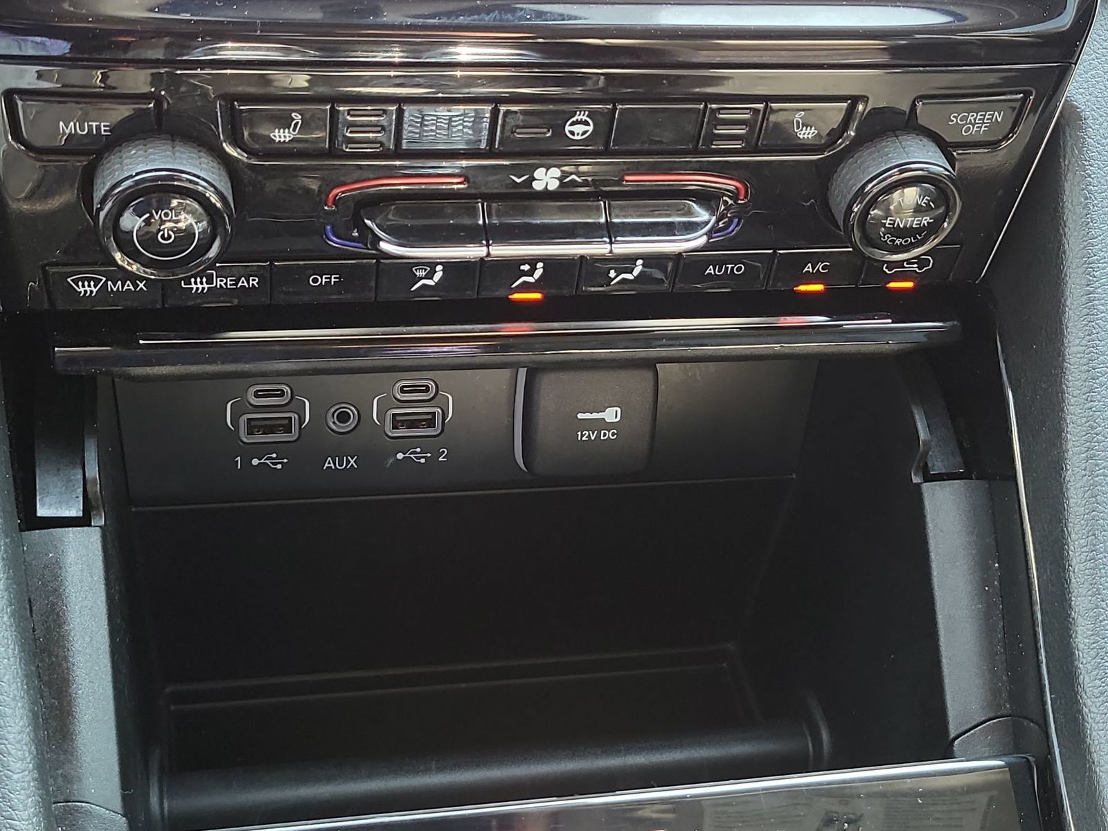 Used 2023 Jeep Grand Cherokee L Limited RWD image 34