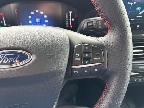 Certified 2024 Ford Escape ST-Line w/ Tech Pack #1 image 24