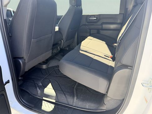 Used 2025 Chevrolet Silverado 2500 Custom w/ Custom Value Package image 31