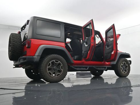 Used 2017 Jeep Wrangler Unlimited Rubicon AWD/4WD image 29