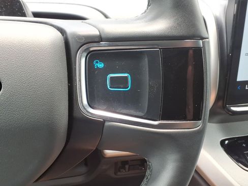 Certified 2025 Ford Expedition Active AWD/4WD image 20