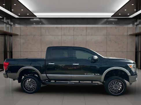 Used 2018 Nissan Titan Platinum Reserve w/ Platinum Utility Package image 20