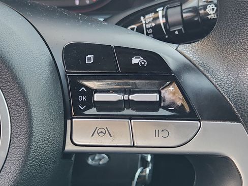 Used 2024 Hyundai Santa Cruz SE image 27