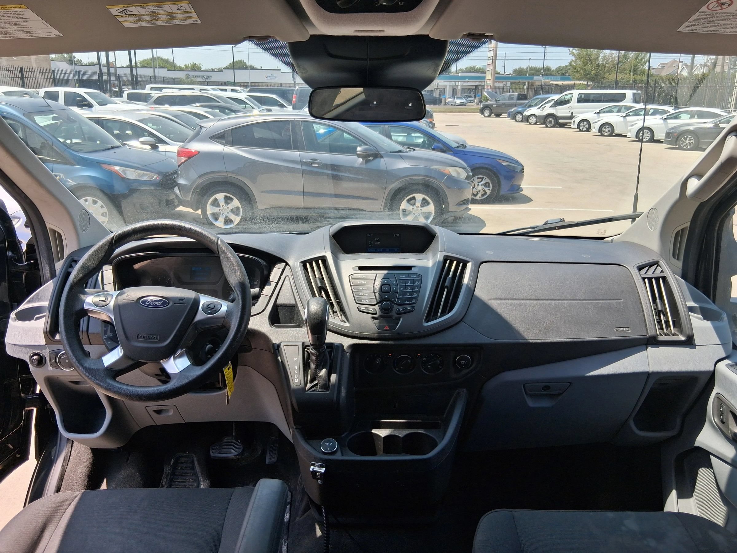 Used 2019 Ford Transit 150 XL RWD image 38