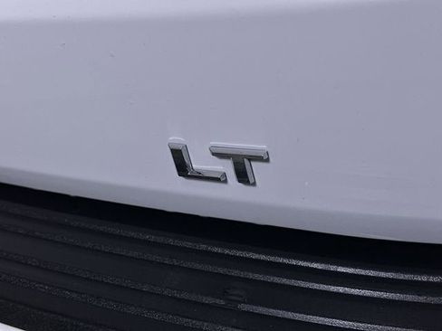 Used 2025 Chevrolet Tahoe LT AWD/4WD image 33