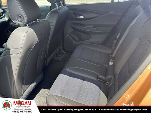 Certified 2024 Buick Envista Preferred w/ Convenience I Package FWD image 11