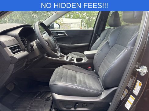 Used 2023 Mitsubishi Outlander SE FWD image 22