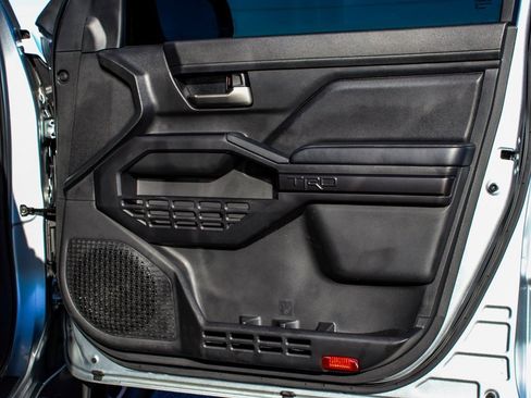 Used 2024 Toyota Tacoma TRD Off-Road image 13