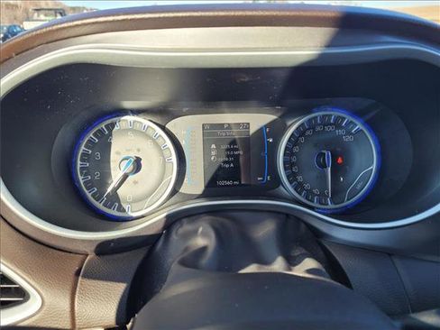 Used 2017 Chrysler Pacifica LX w/ Safetytec Group image 15